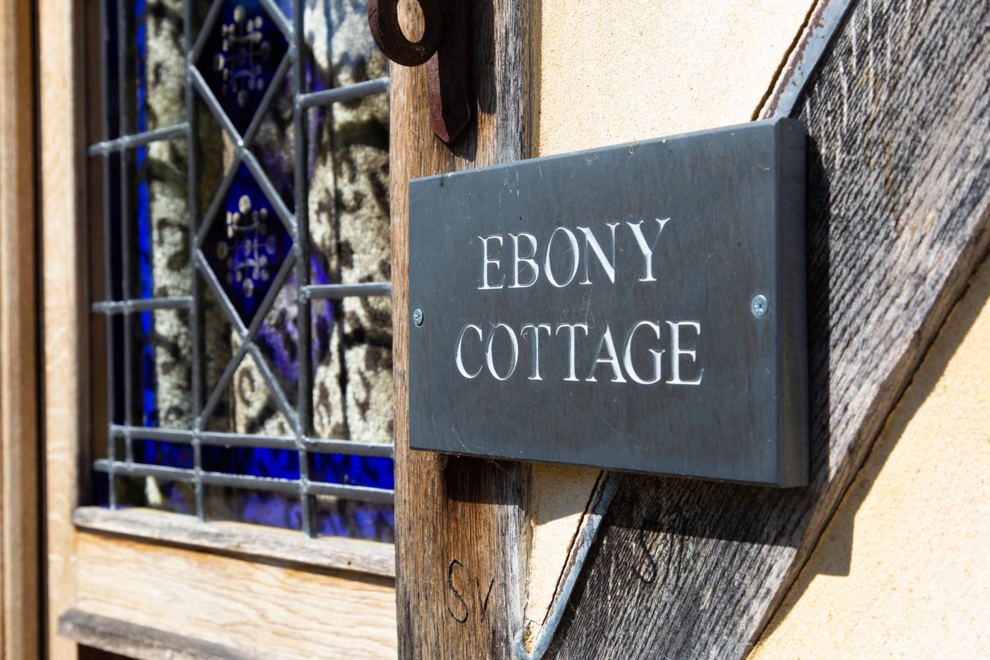 Ebony Cottage Tenbury Kültér fotó